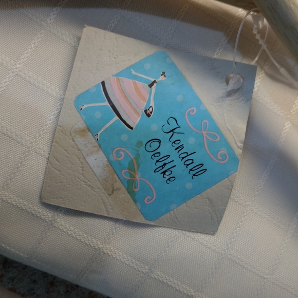 New - Picture 2 of 5